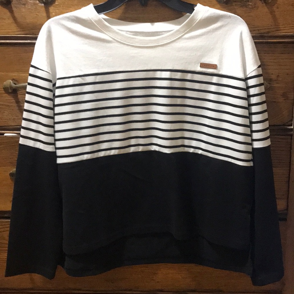 Black and white long sleeve.